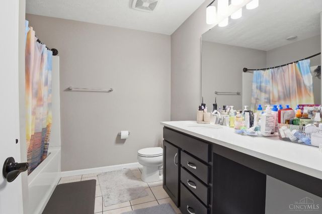 8156 Moonstone Drive, West Chester, OH 45241