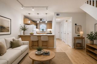 5330 Balcones DR G, Austin, TX 78731