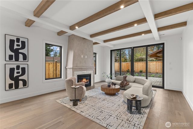 10789 SE 10th Street, Bellevue, WA 98004