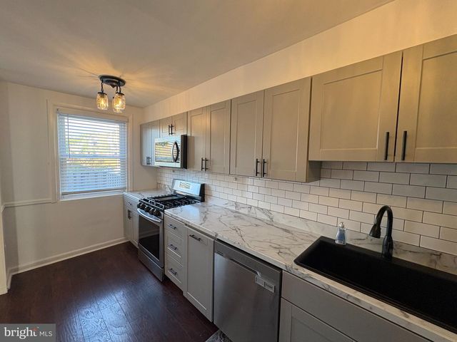 4543 PENNYPACK ST, Philadelphia, PA 19136