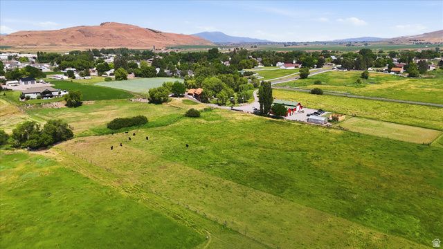 105 S 3RD, Franklin, ID 83237