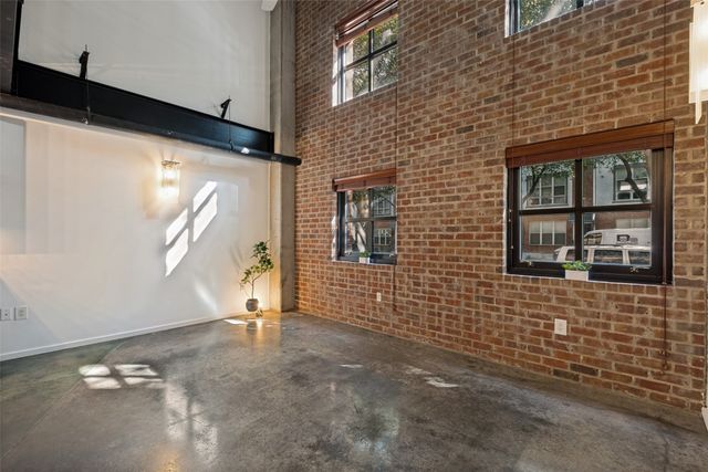 3110 Thomas Avenue 109, Dallas, TX 75204