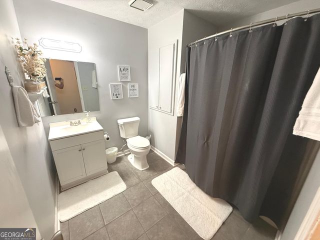 122 Ponderosa Drive, Swainsboro, GA 30401