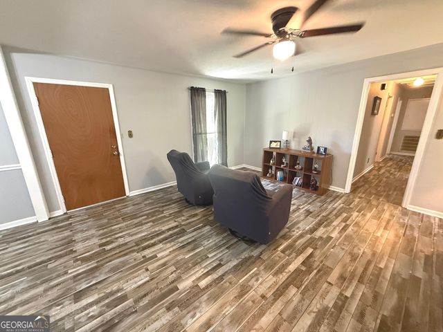 122 Ponderosa Drive, Swainsboro, GA 30401