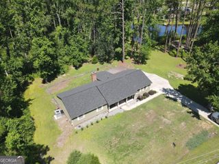 122 Ponderosa Drive, Swainsboro, GA 30401