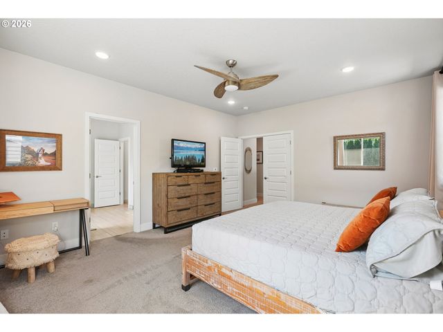 23904 Sw OLD HIGHWAY 99W, Sherwood, OR 97140