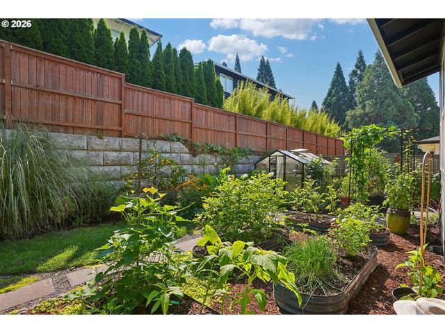 23904 Sw OLD HIGHWAY 99W, Sherwood, OR 97140