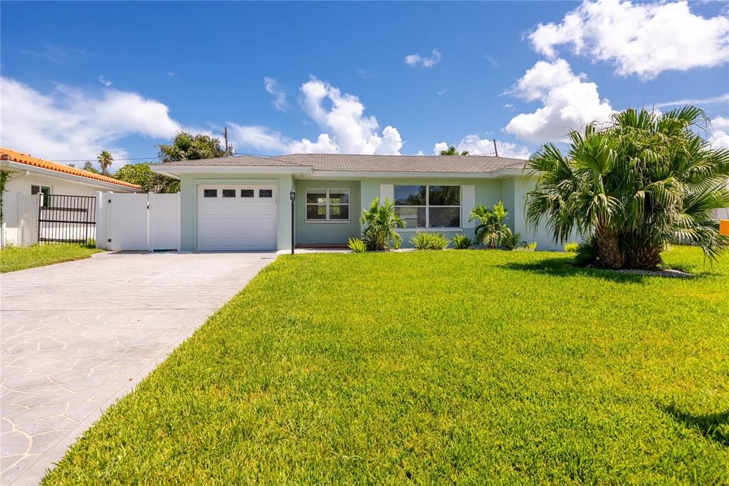 123 9TH STREET, Belleair Beach, FL 33786