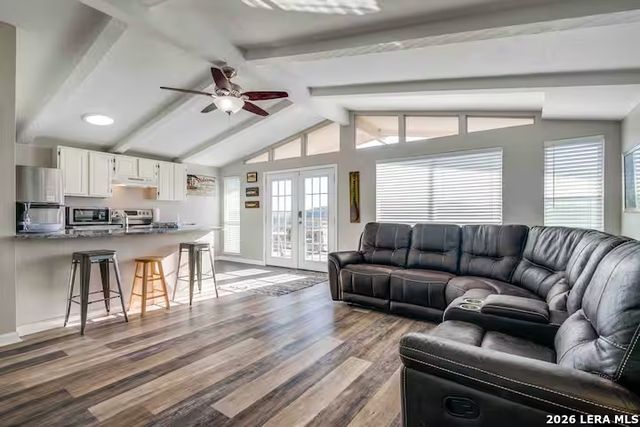 1435 Trail Pass, Canyon Lake, TX 78133