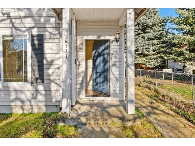6311 Se WOODSTOCK Blvd, Portland, OR 97206