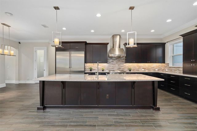 9462 BECKER COURT, Orlando, FL 32827
