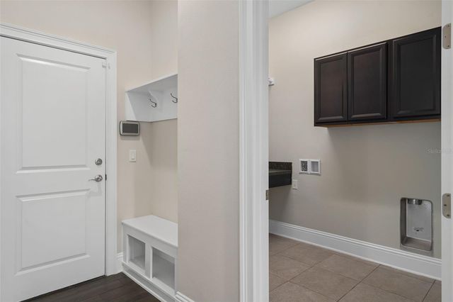 9462 BECKER COURT, Orlando, FL 32827