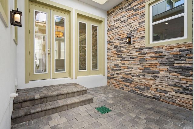 9462 BECKER COURT, Orlando, FL 32827