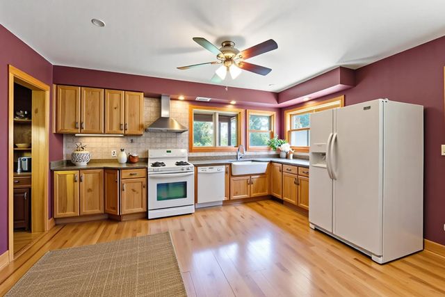 17634 240th Street, Hutchinson Twp, MN 55350