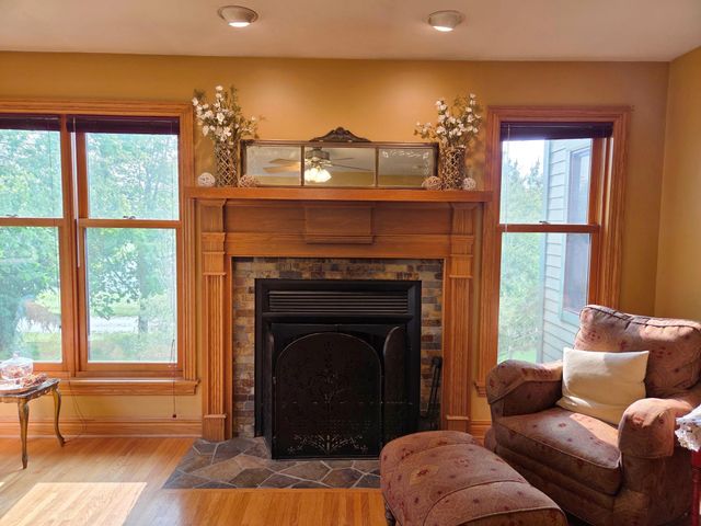 17634 240th Street, Hutchinson Twp, MN 55350