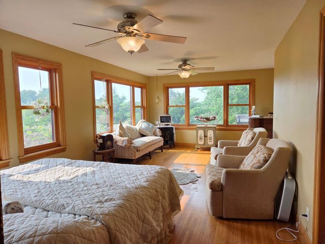 17634 240th Street, Hutchinson Twp, MN 55350