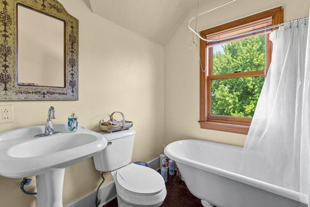 17634 240th Street, Hutchinson Twp, MN 55350