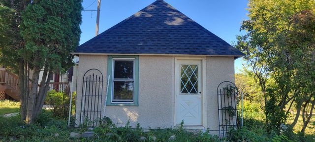 17634 240th Street, Hutchinson Twp, MN 55350