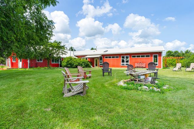 17634 240th Street, Hutchinson Twp, MN 55350