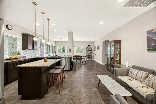 2316 Forsam BND, Austin, TX 78725