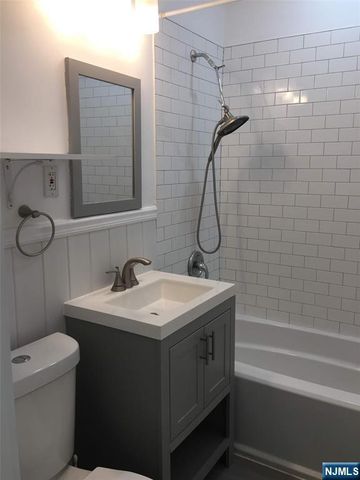 248 2nd Street, Palisades Park, NJ 07650