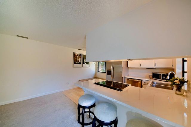 8238 Ferncreek Ct, Citrus Heights, CA 95621