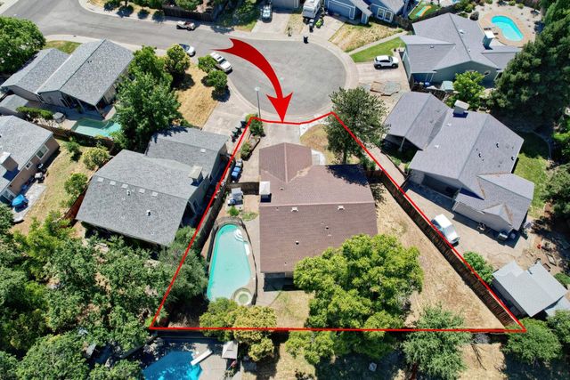 8238 Ferncreek Ct, Citrus Heights, CA 95621