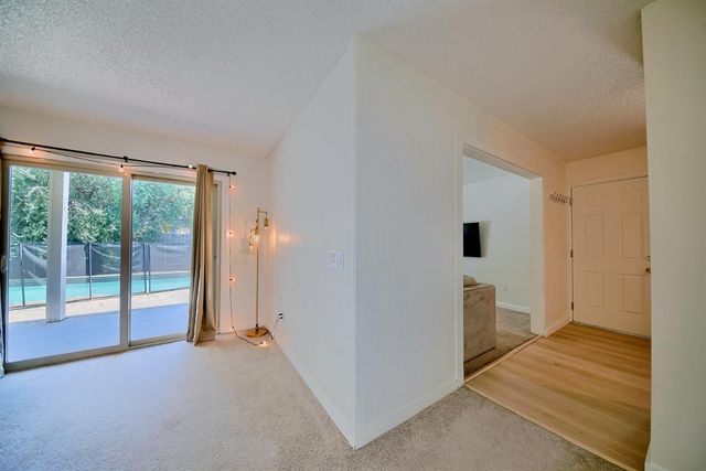 8238 Ferncreek Ct, Citrus Heights, CA 95621