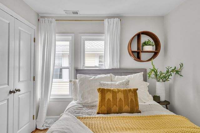 42 Unity Avenue 42, Belmont, MA 02478