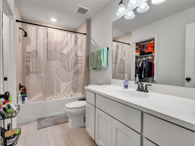 8530 Tynan Ridge Drive, Magnolia, TX 77354