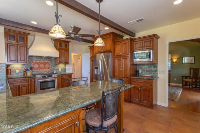 2069 Mar Vista Avenue, Altadena, CA 91001