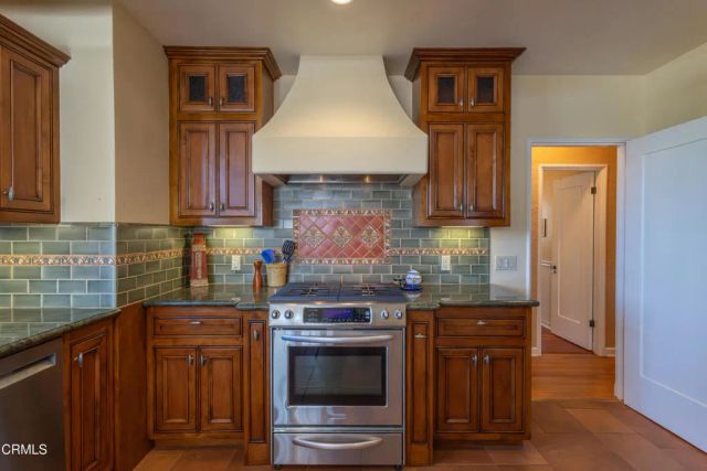 2069 Mar Vista Avenue, Altadena, CA 91001