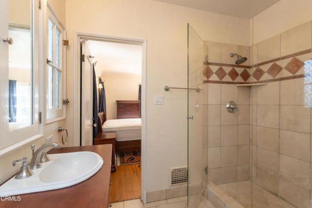 2069 Mar Vista Avenue, Altadena, CA 91001