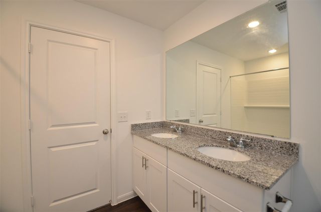 16439 Big Hickory Dr, Conroe, TX 77302