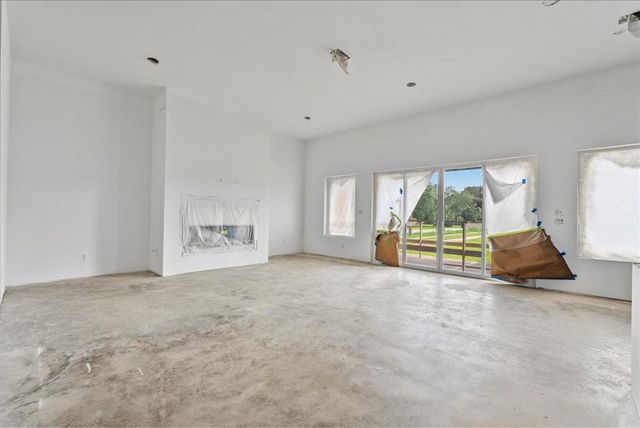 721 S Kansas Avenue, League City, TX 77573