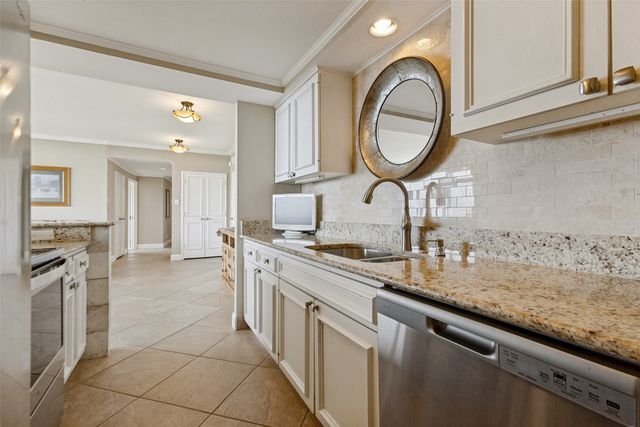 6211 W Northwest Highway 2702, Dallas, TX 75225