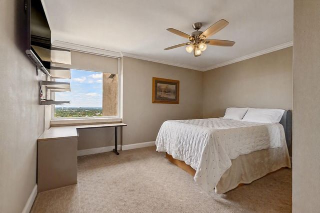 6211 W Northwest Highway 2702, Dallas, TX 75225