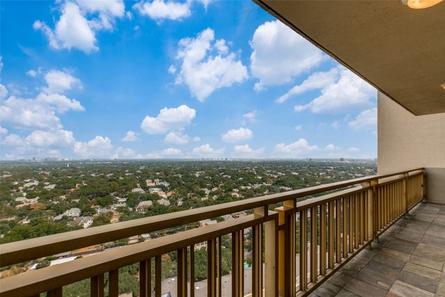 6211 W Northwest Highway 2702, Dallas, TX 75225