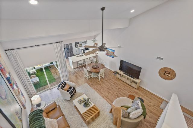 57 Rock Creek Dr, Corpus Christi, TX 78412