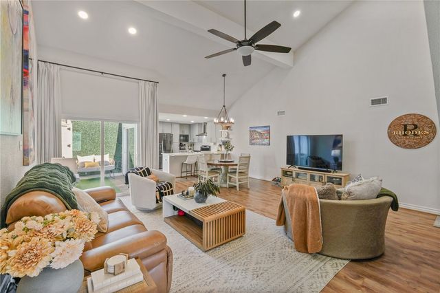 57 Rock Creek Dr, Corpus Christi, TX 78412