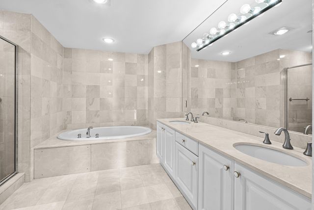 800 Ocean Drive 204, Juno Beach, FL 33408