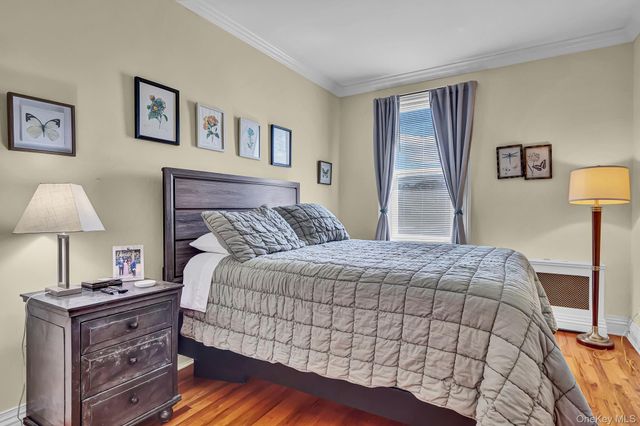 111 7th Street 304, Garden City, NY 11530