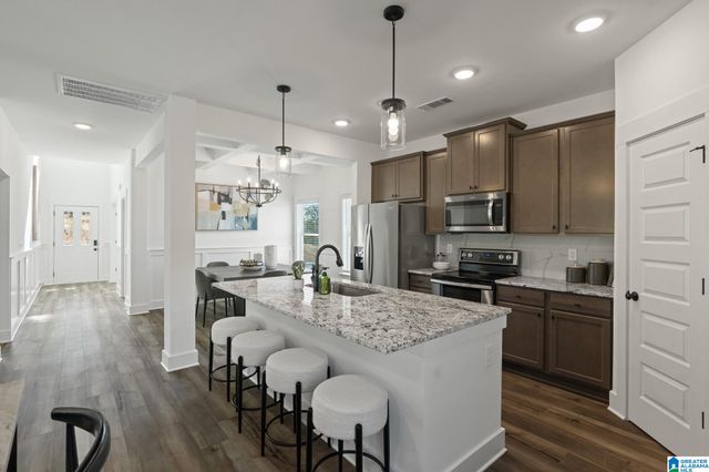 182 BELLEHURST DRIVE, Warrior, AL 35180