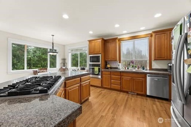 17705 92nd Ave East, Puyallup, WA 98375