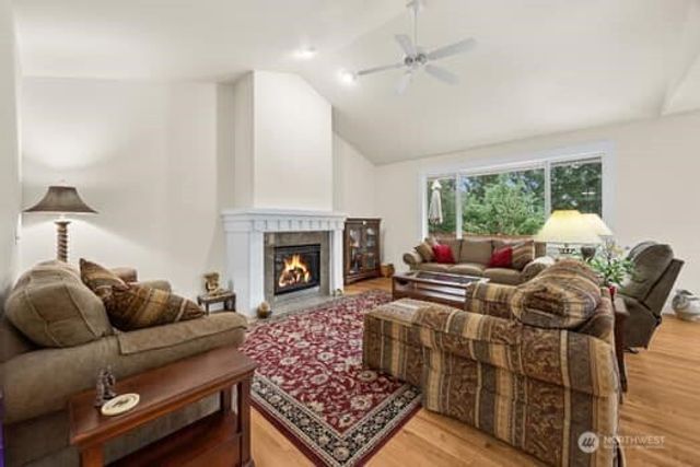 17705 92nd Ave East, Puyallup, WA 98375