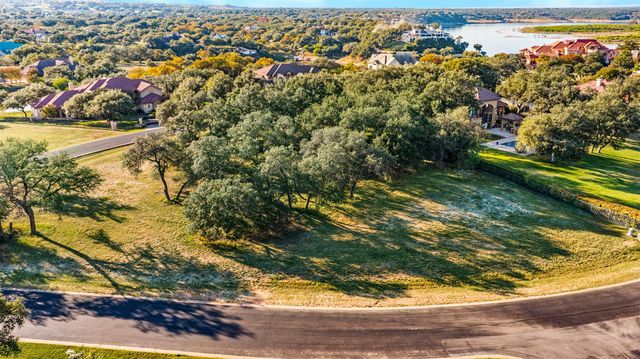 25700 Cliff Circle, Spicewood, TX 78657