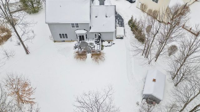 2 Goldfield Lane, Clifton Park, NY 12148