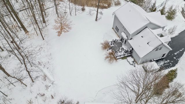 2 Goldfield Lane, Clifton Park, NY 12148