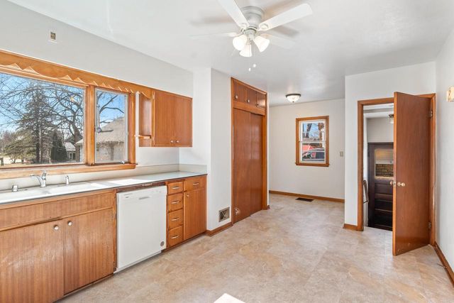 425 Howard Street, Ripon, WI 54971