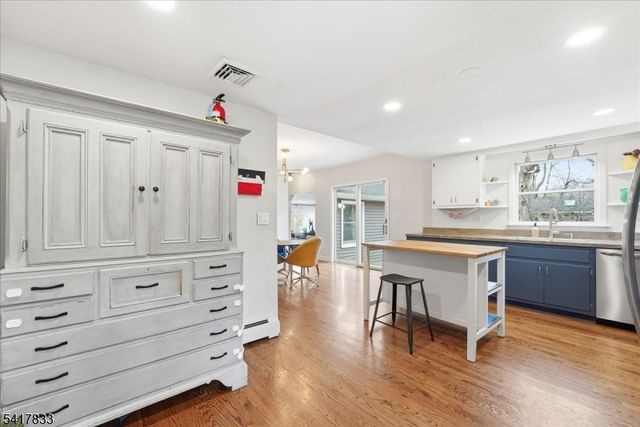 666 Park Rd, Parsippany-troy Hills Twp., NJ 07950